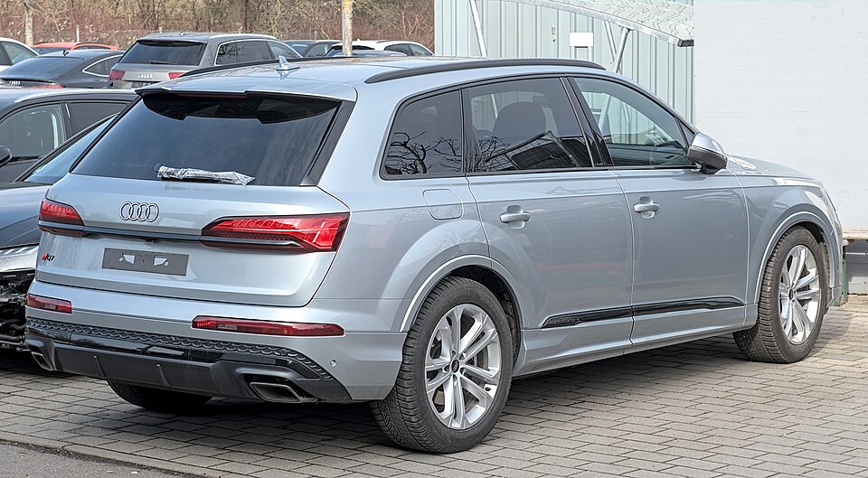 Audi Q7 55 TFSI e